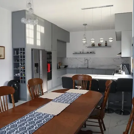 Villa Garden Hill Durres Vadardhe